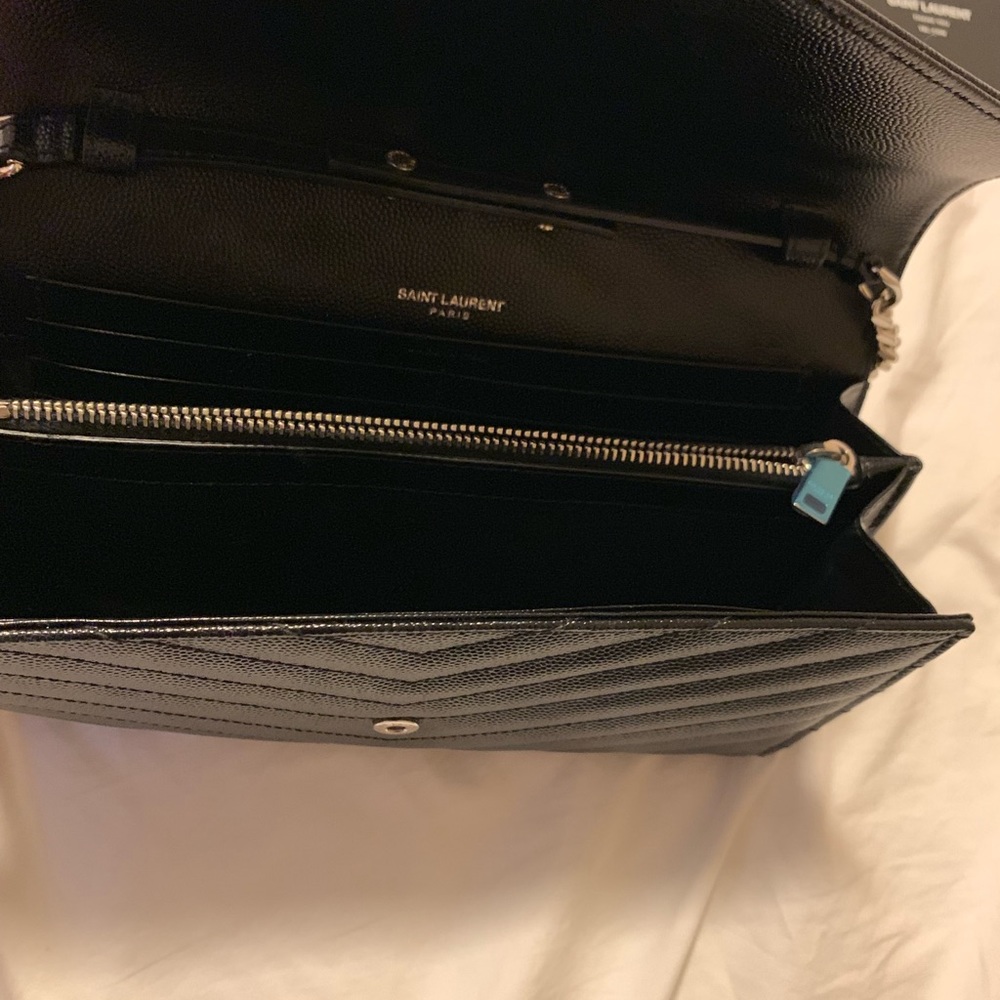 AUTHENTIC YSL BAG - Picture 2 of 4